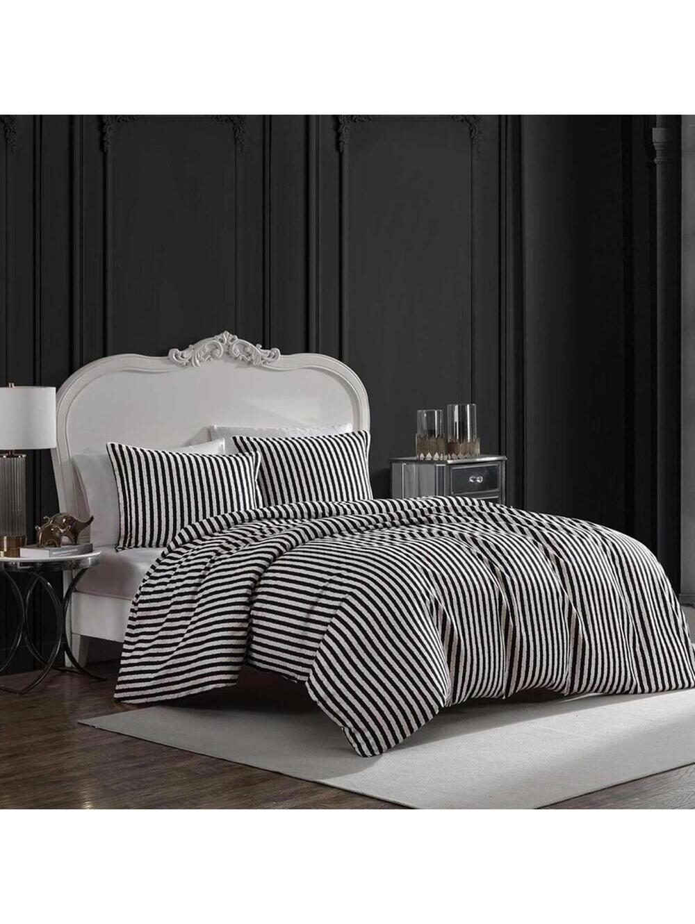 NEW Betsey Johnson KING DUVET SET Black White Stripe Cover Pillow Cases NIP